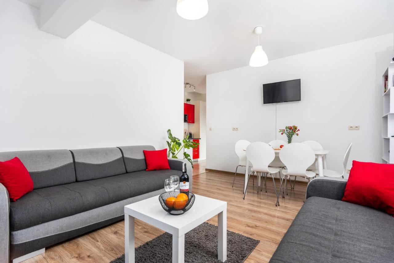 Apartamenty Niko 자토르 외부 사진