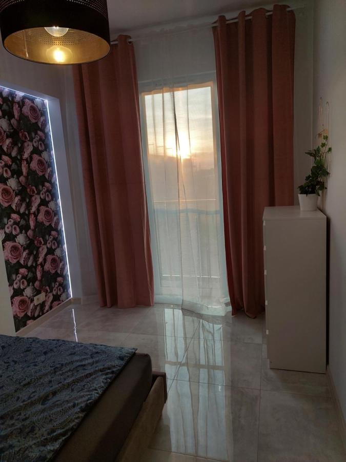 Apartamenty Niko 자토르 외부 사진